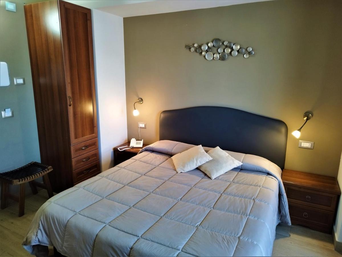 Hotel Altopiano Delle Rocche Rocca di Mezzo Exteriér fotografie